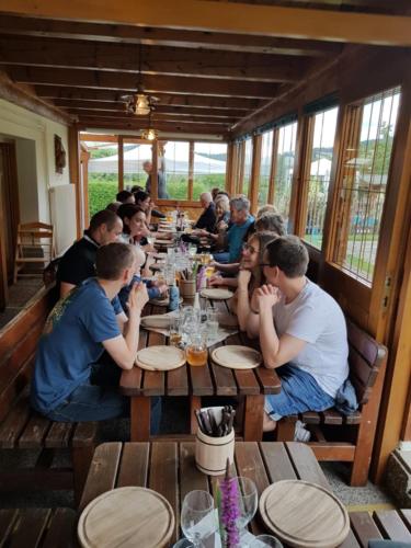 01fe872c-27e6-41ef-9435-1186580c290b