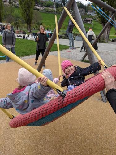 21d81318-fdce-4d5f-a604-5e32c77ed3e8